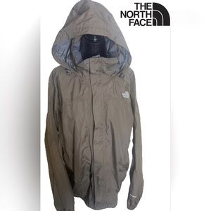 The Northface Men’s hyvent coat